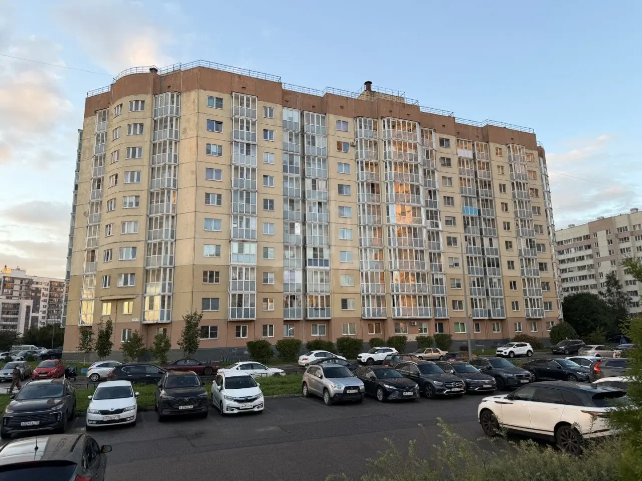 однокомнатная квартира в Санкт-Петербурге по адресу: Оптиков ул., 49, к 1
