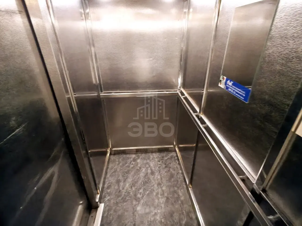 двухкомнатная квартира в Санкт-Петербурге по адресу: Бадаева ул., 8, к 2