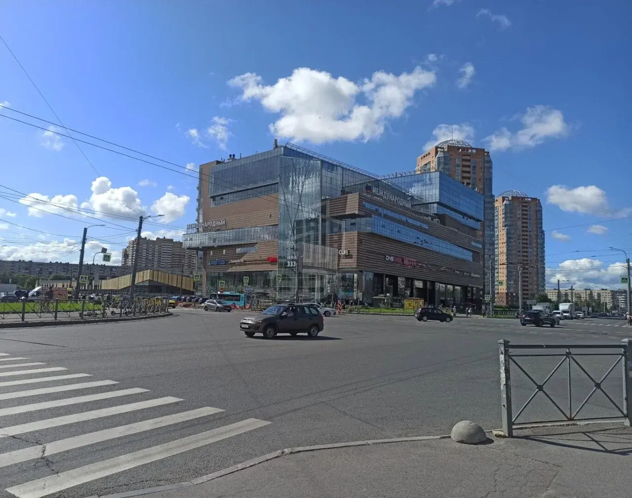 однокомнатная квартира в Санкт-Петербурге по адресу: Белы Куна ул., 20, к 1