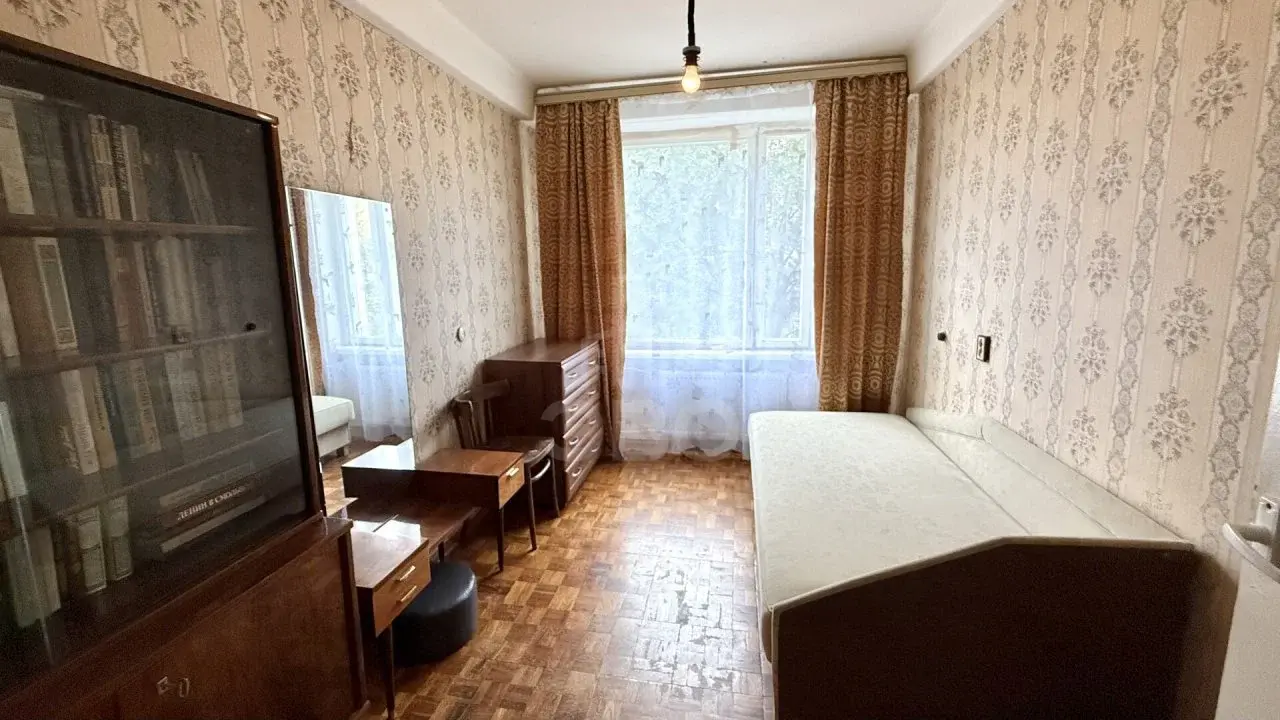 двухкомнатная квартира в Санкт-Петербурге по адресу: Димитрова ул., 7, к 2