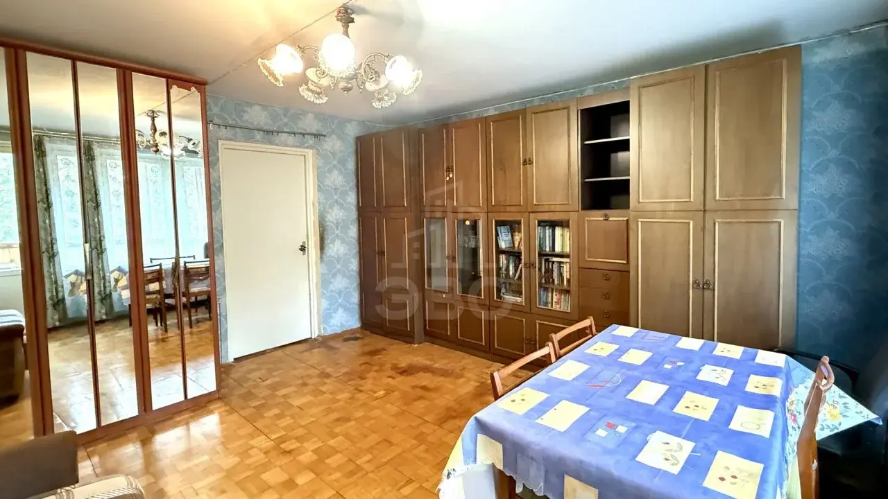 двухкомнатная квартира в Санкт-Петербурге по адресу: Димитрова ул., 7, к 2