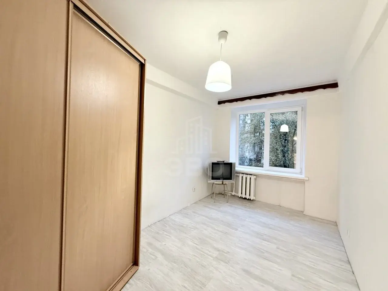 трехкомнатная квартира в Санкт-Петербурге по адресу: Ланское ш., 18