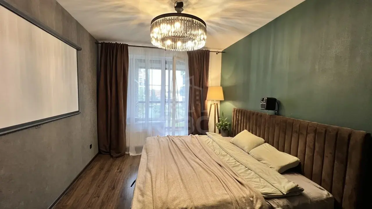 трехкомнатная квартира в Санкт-Петербурге по адресу: Бабушкина ул., 53