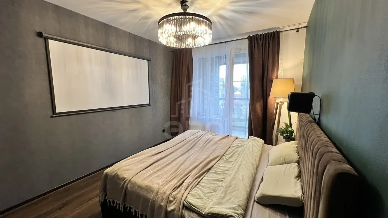 трехкомнатная квартира в Санкт-Петербурге по адресу: Бабушкина ул., 53