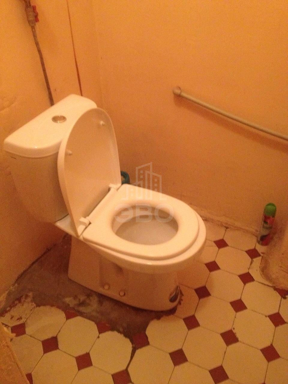 комната в Санкт-Петербурге по адресу: Суворовский проспект 38