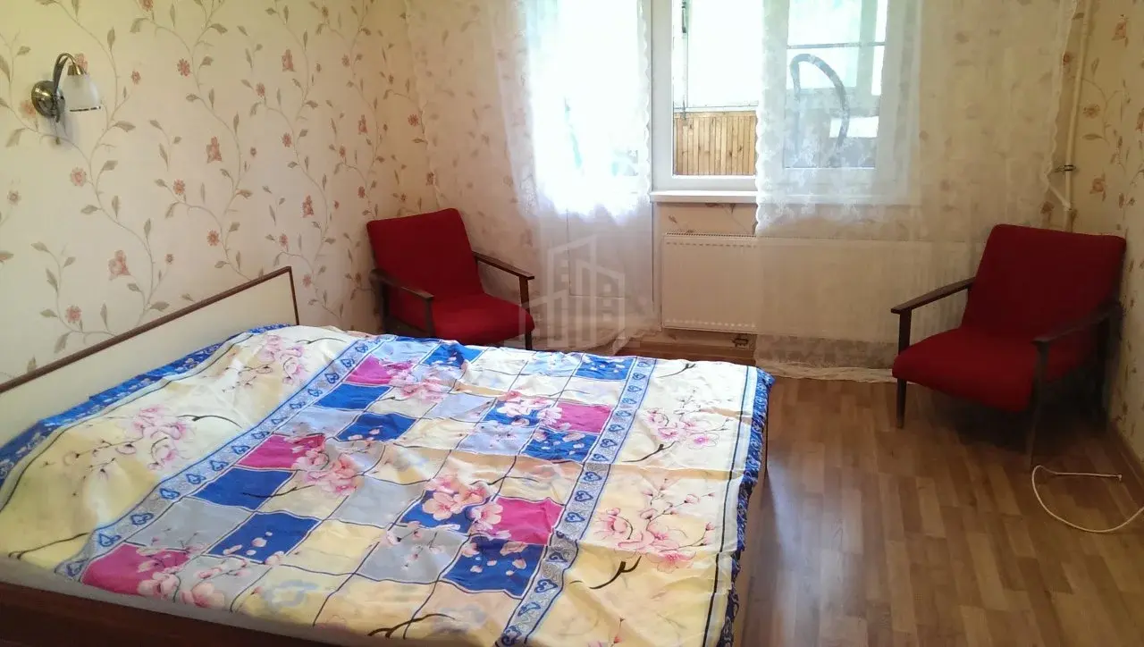 двухкомнатная квартира в Санкт-Петербурге по адресу: Проспект Энтузиастов 30 к 2