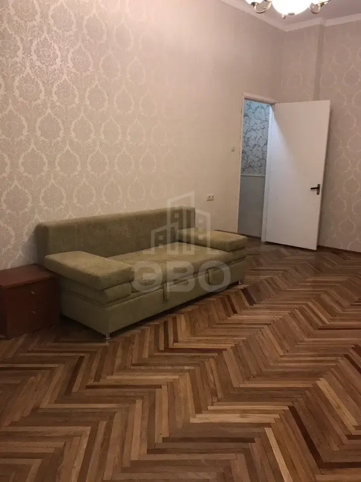 однокомнатная квартира в Санкт-Петербурге по адресу: Маяковского ул., 3