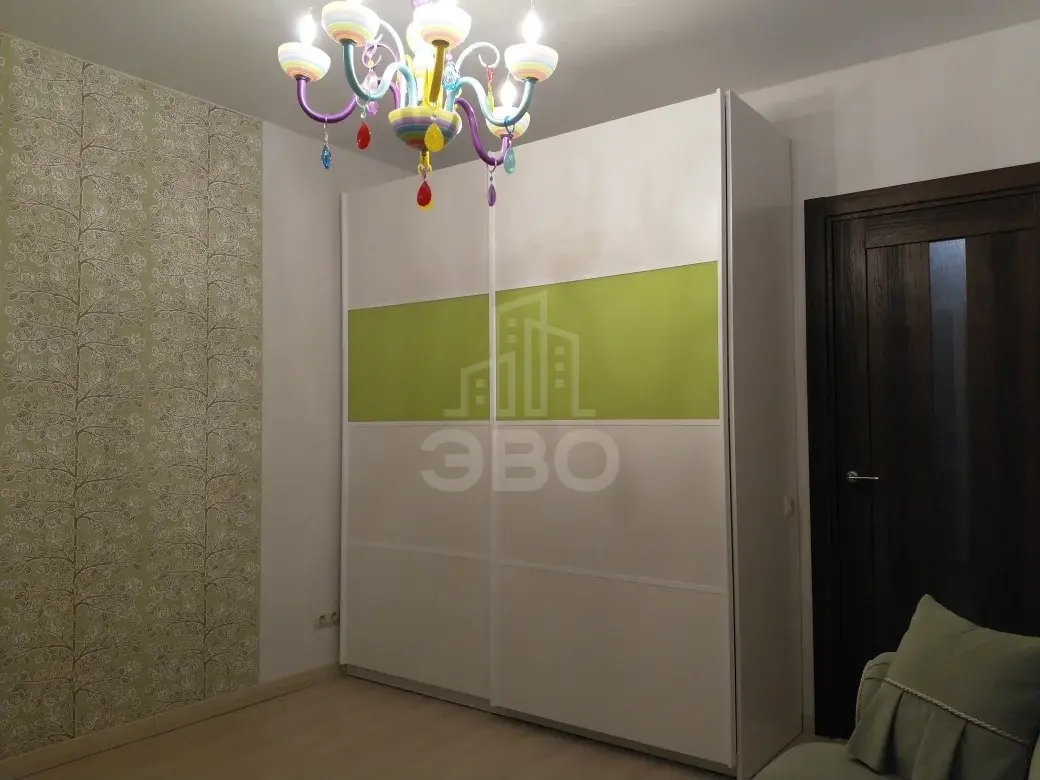 двухкомнатная квартира в Санкт-Петербурге по адресу: Кременчугская ул., 13, к 1