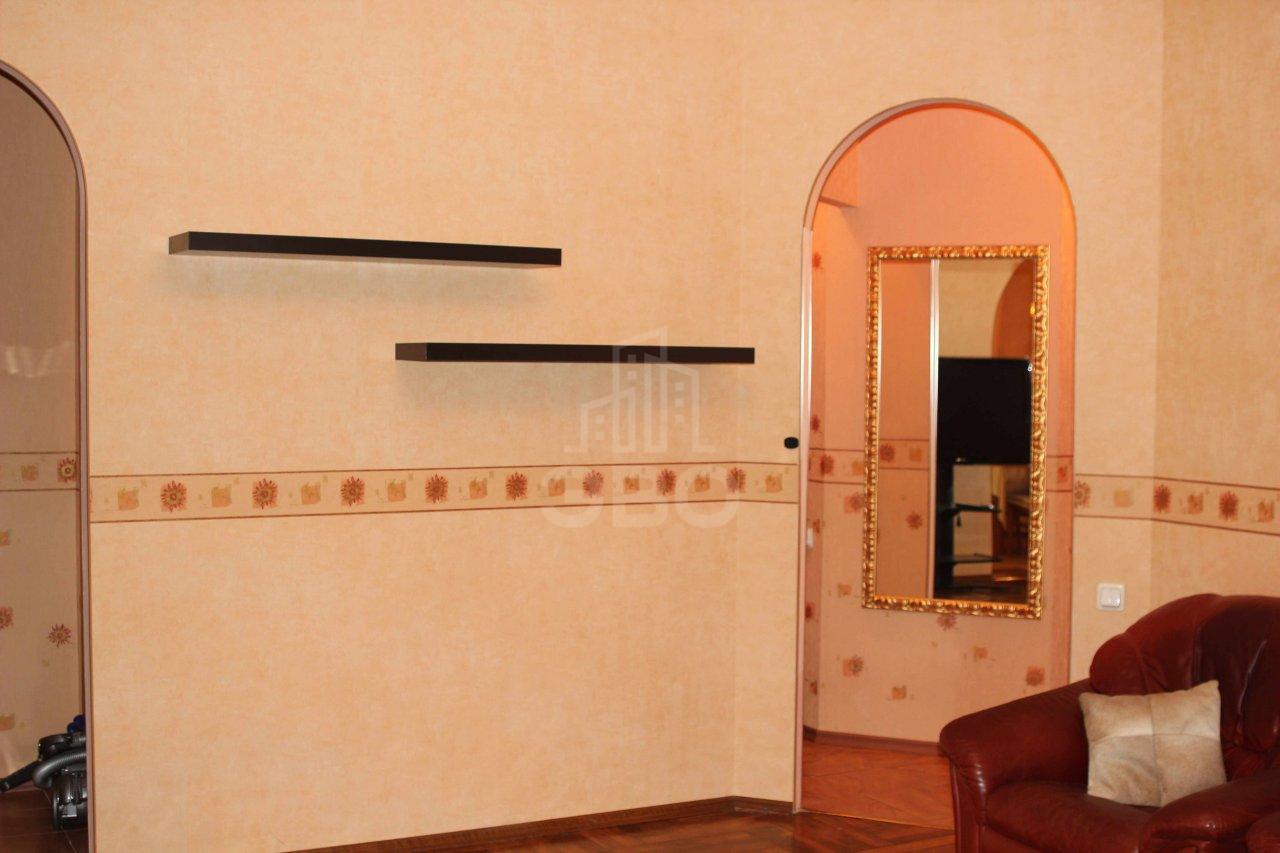 двухкомнатная квартира в Санкт-Петербурге по адресу: Бородинская 2