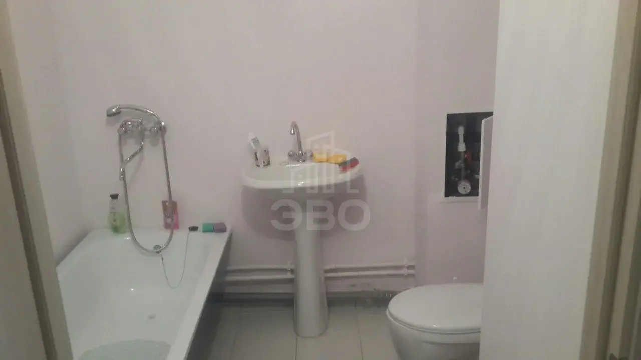 однокомнатная квартира в Санкт-Петербурге по адресу: Крыленко ул., 1, к.1, литера 4