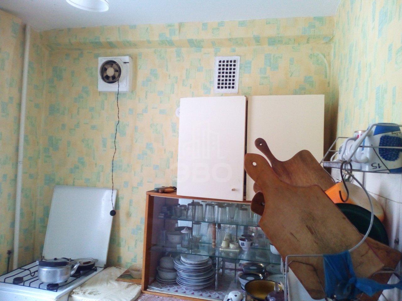 трехкомнатная квартира в Санкт-Петербурге по адресу: Тамбасова ул., 25, к 7