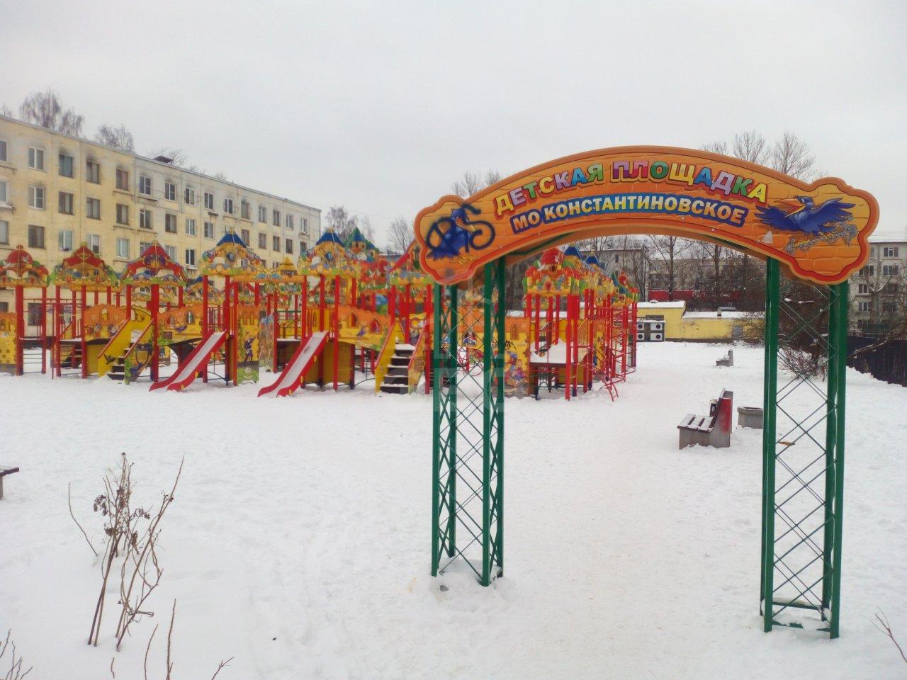 трехкомнатная квартира в Санкт-Петербурге по адресу: Тамбасова ул., 25, к 7