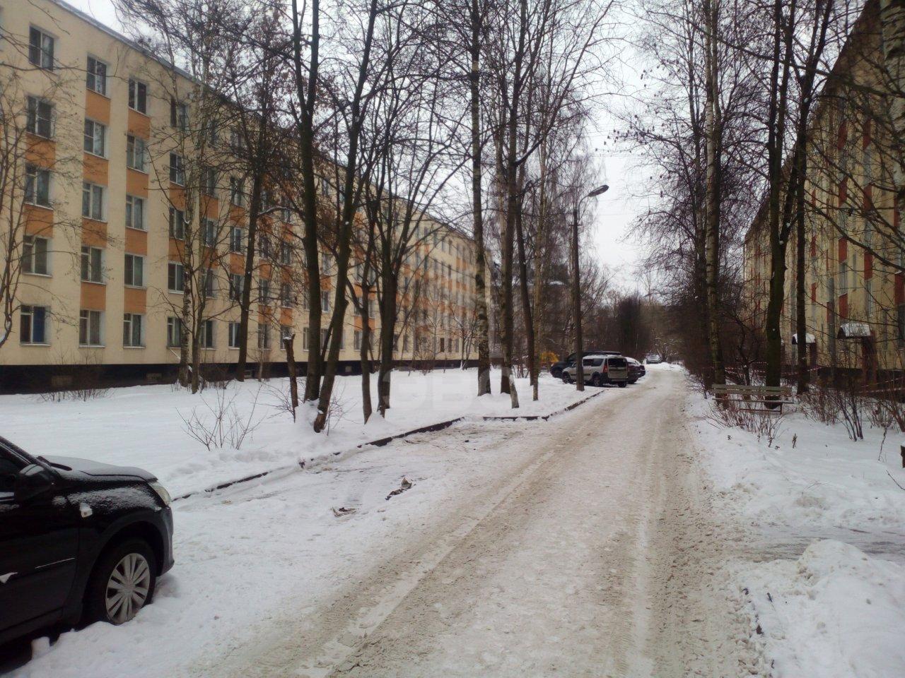 трехкомнатная квартира в Санкт-Петербурге по адресу: Тамбасова ул., 25, к 7