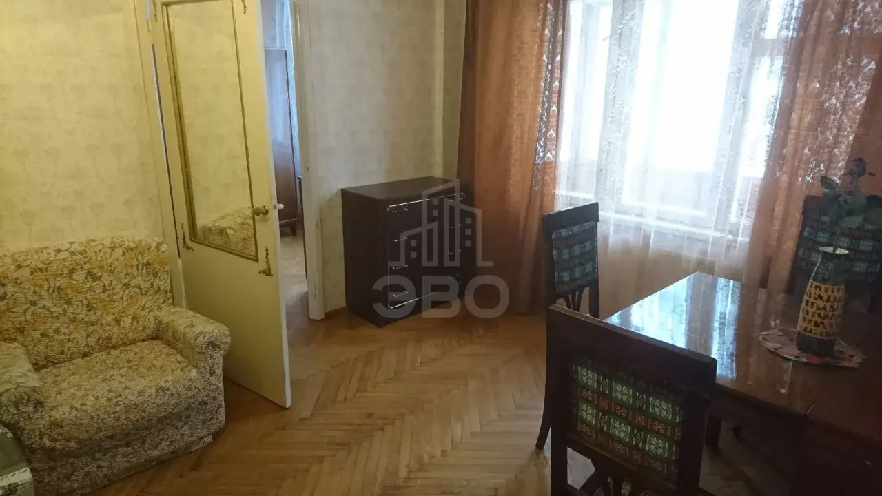 трехкомнатная квартира в Санкт-Петербурге по адресу: Маршала Блюхера пр-кт., 61, к.2