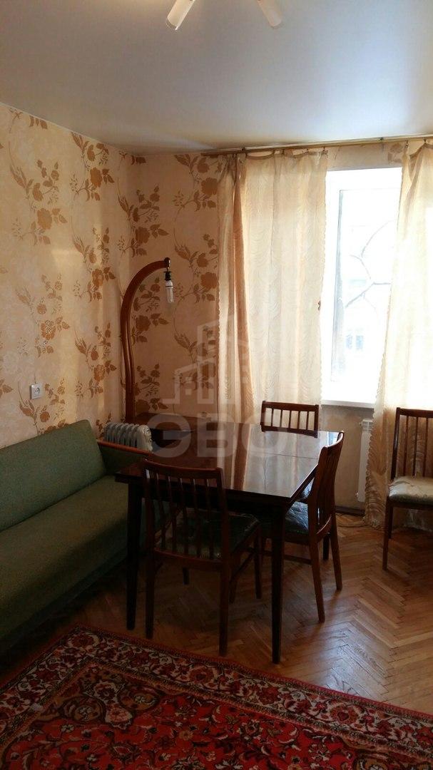 трехкомнатная квартира в Санкт-Петербурге по адресу: ул. Наличная д 37 к 3