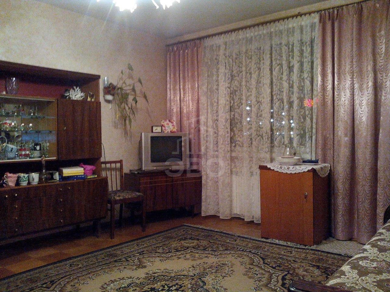 двухкомнатная квартира в Санкт-Петербурге по адресу: пр. Энтузиастов д 22 к 1