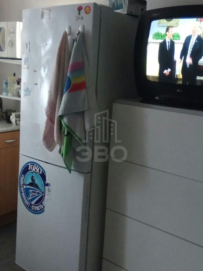 комната в Санкт-Петербурге по адресу: Композиторов ул., 24, к 3