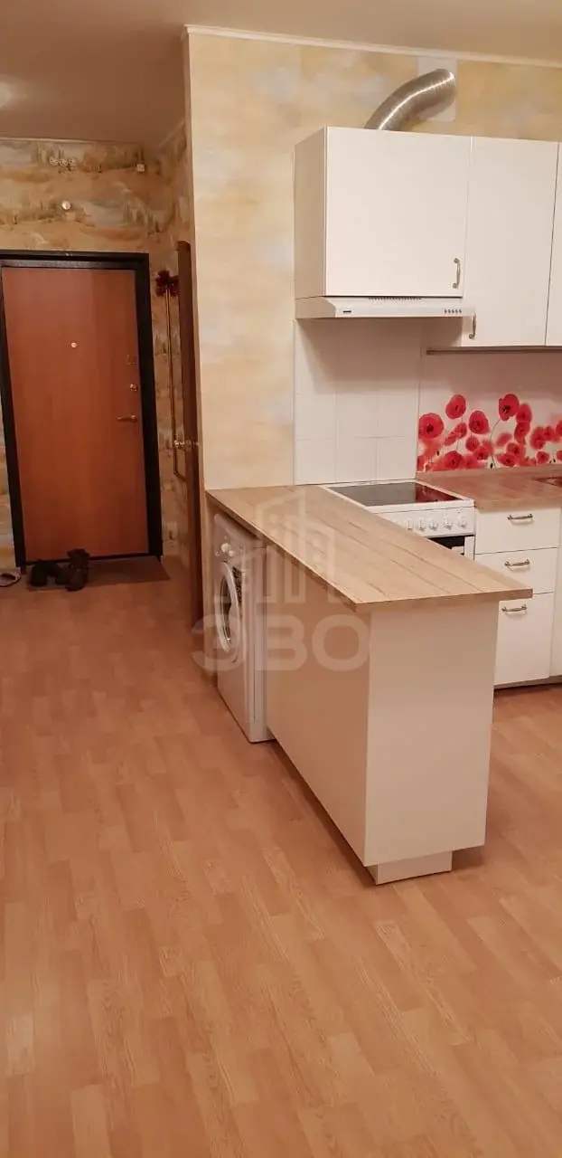 однокомнатная квартира в Санкт-Петербурге по адресу: Шоссе в Лаврики ул., 83