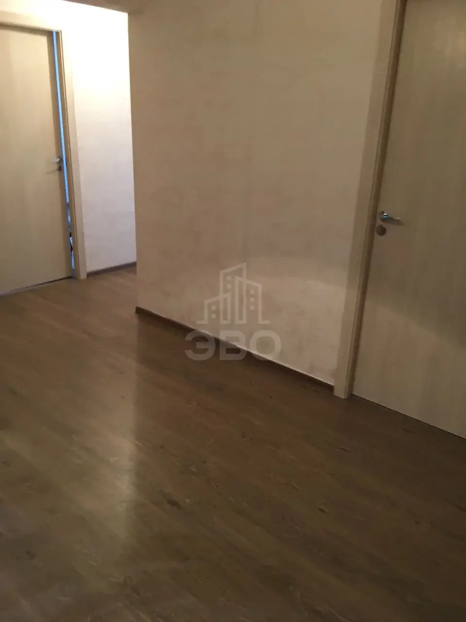 трехкомнатная квартира в Санкт-Петербурге по адресу: Яхтенная ул., 30, к 3