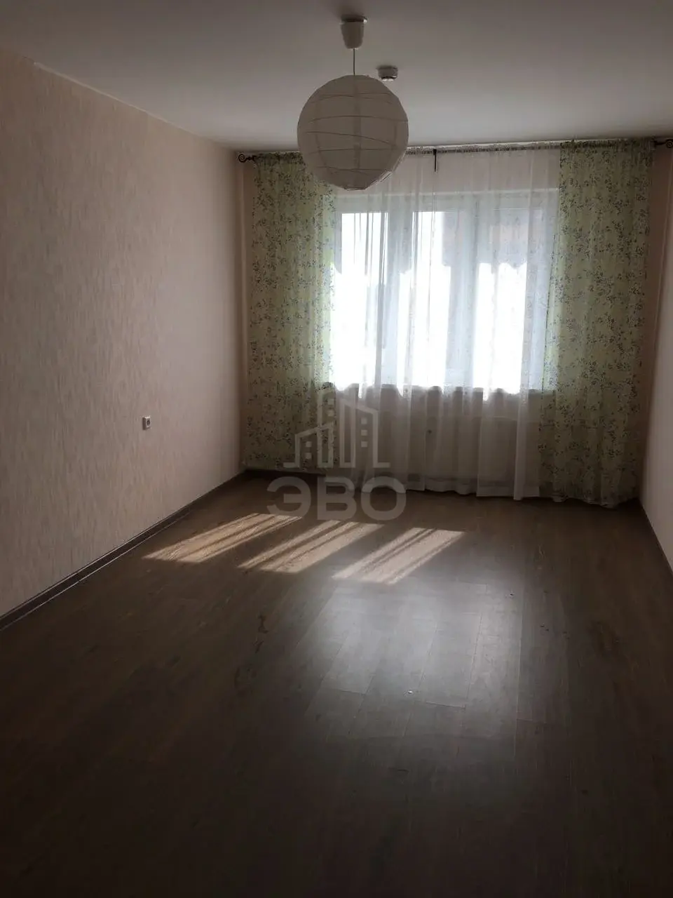 трехкомнатная квартира в Санкт-Петербурге по адресу: Яхтенная ул., 30, к 3