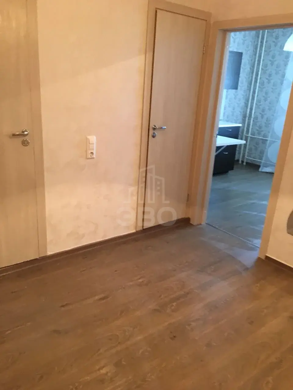 трехкомнатная квартира в Санкт-Петербурге по адресу: Яхтенная ул., 30, к 3
