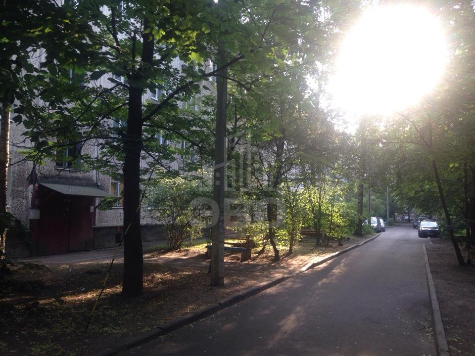 комната в Санкт-Петербурге по адресу: Замшина ул., 66