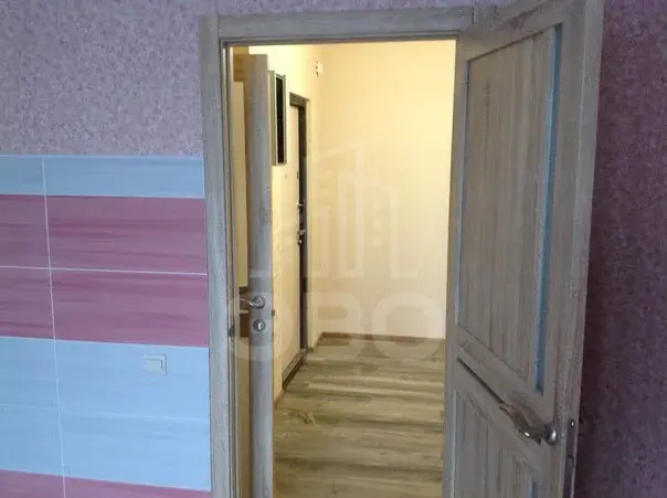 трехкомнатная квартира в Санкт-Петербурге по адресу: ул.Кременчугская д 9 к 1