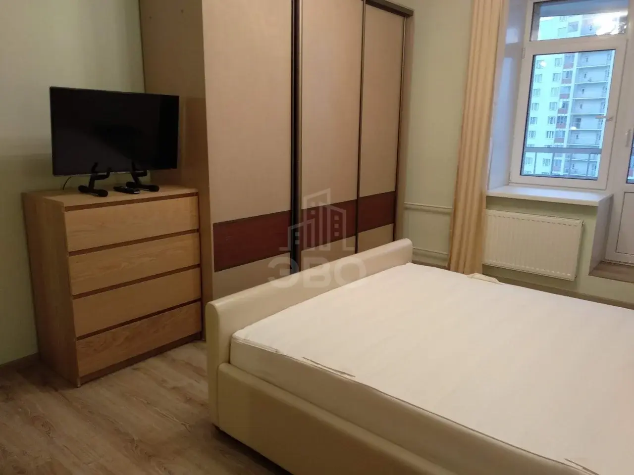 трехкомнатная квартира в Санкт-Петербурге по адресу: Лыжный пер., 3