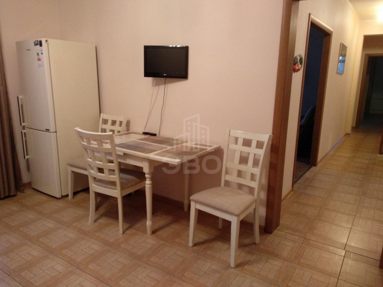 трехкомнатная квартира в Санкт-Петербурге по адресу: Лыжный пер., 3