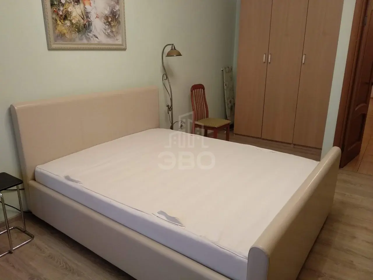 трехкомнатная квартира в Санкт-Петербурге по адресу: Лыжный пер., 3