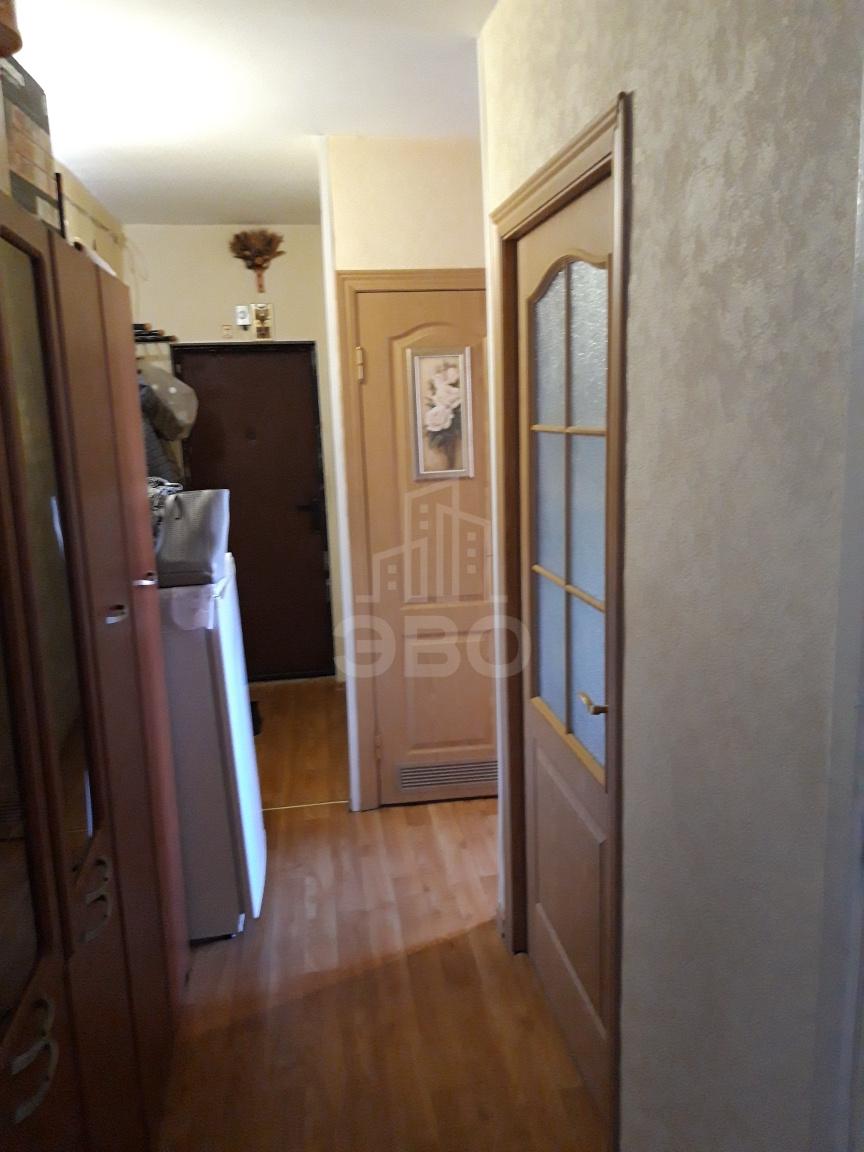 трехкомнатная квартира в Санкт-Петербурге по адресу: Ленинский пр-кт., 120