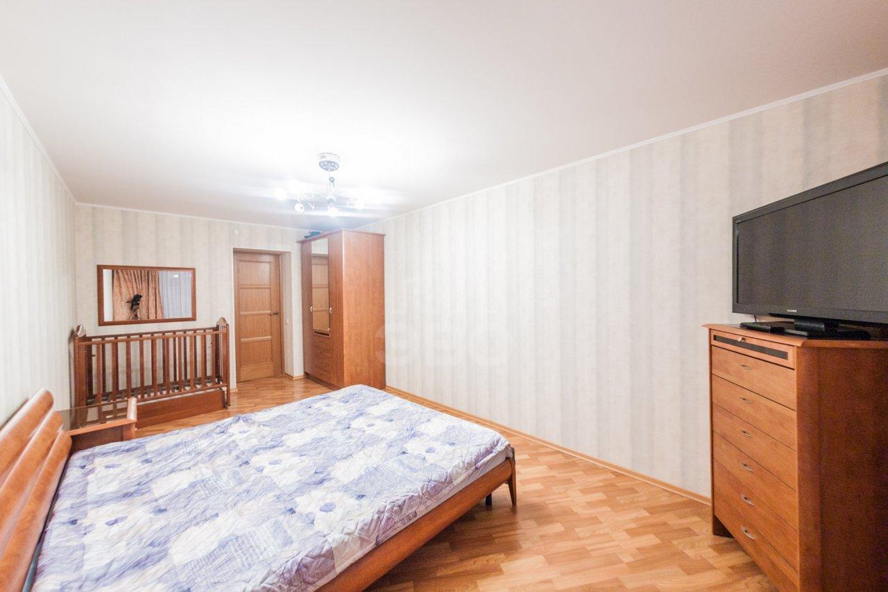 двухкомнатная квартира в Санкт-Петербурге по адресу: Авиаконструкторов пр-кт., 38, к 1