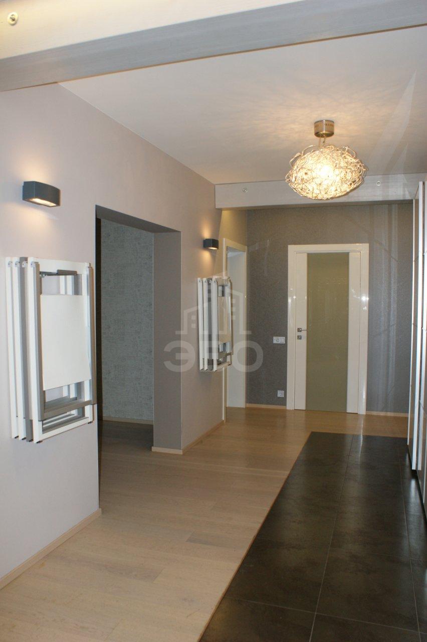 трехкомнатная квартира в Санкт-Петербурге по адресу: Луначарского проспект, 11, к 1, литера А