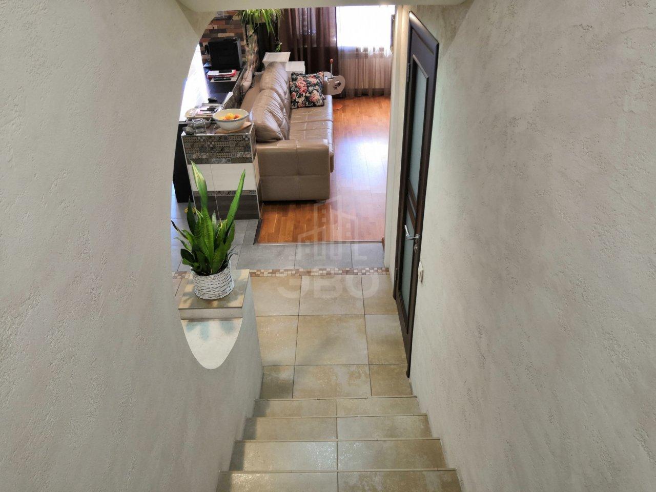 двухкомнатная квартира в Санкт-Петербурге по адресу: Просвещения проспект, 68, к 1