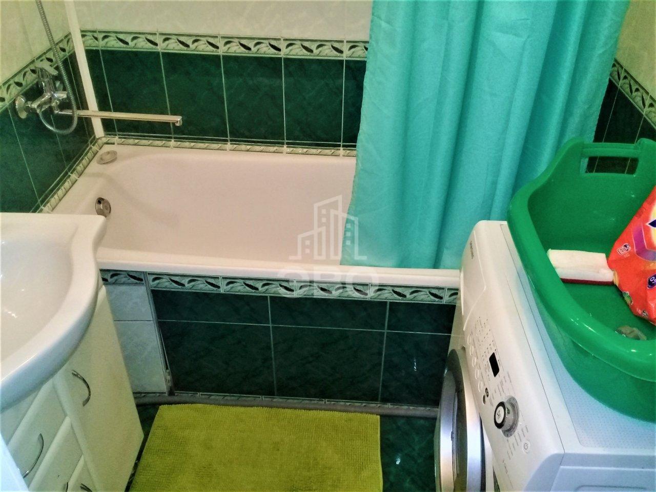 однокомнатная квартира в Санкт-Петербурге по адресу: Типанова ул., 34, к 3