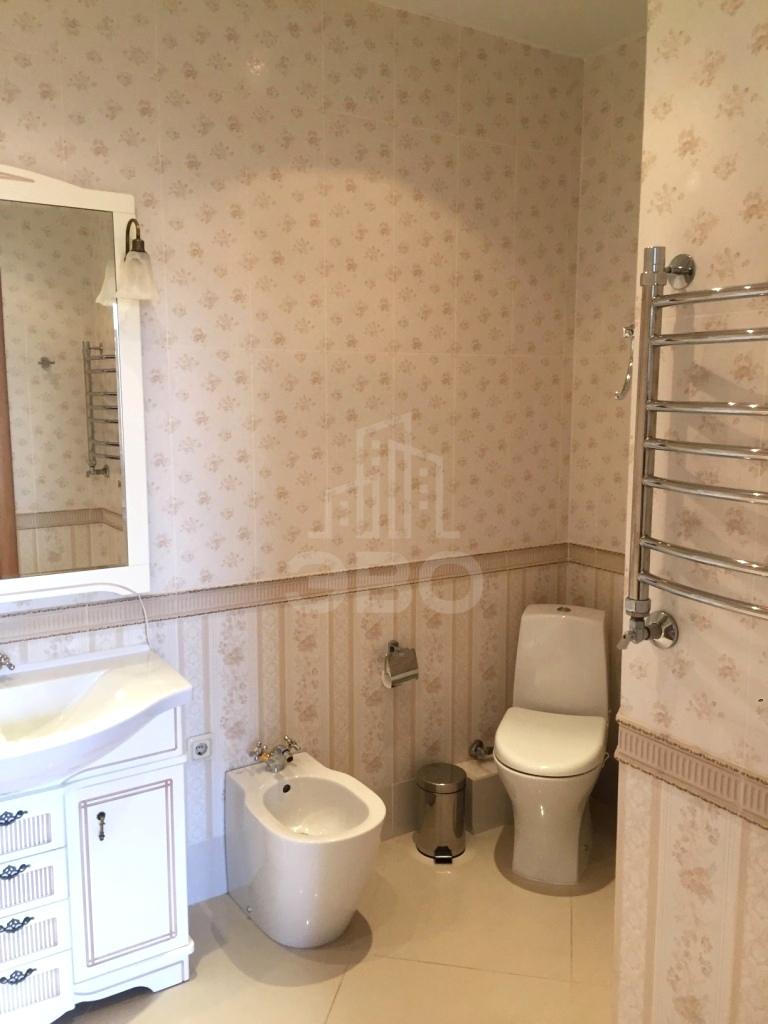 многокомнатная квартира в Санкт-Петербурге по адресу: наб. Реки Мойки, д.64