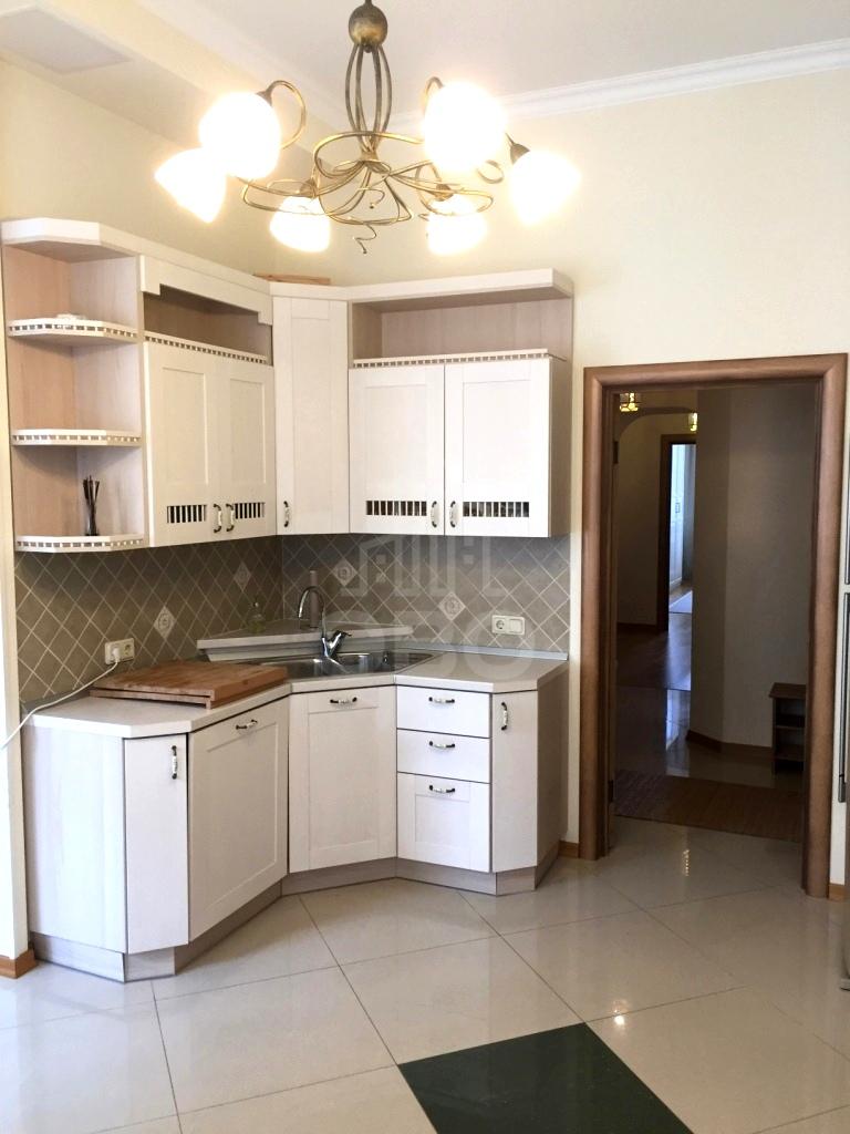 многокомнатная квартира в Санкт-Петербурге по адресу: наб. Реки Мойки, д.64