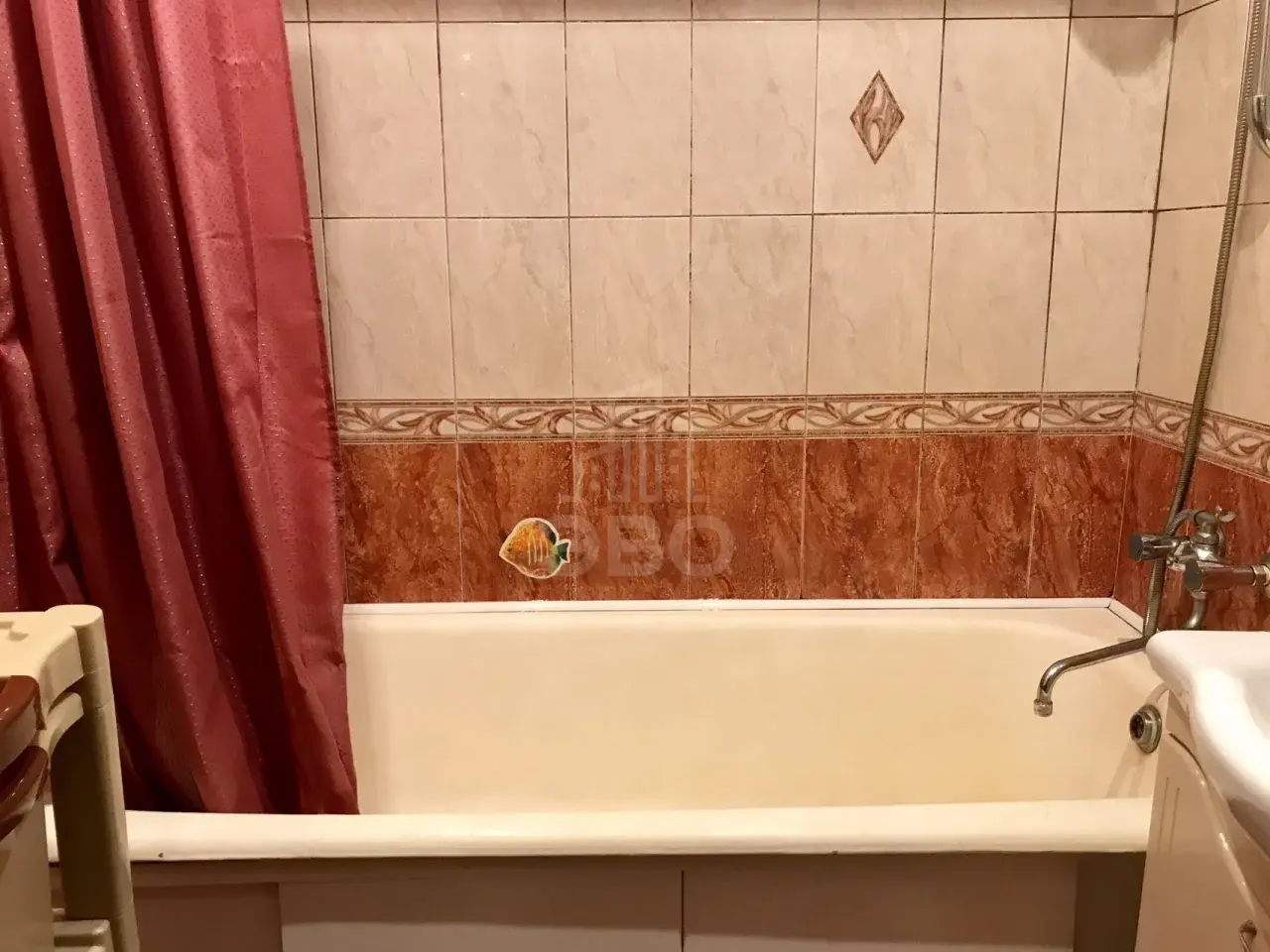 трехкомнатная квартира в Санкт-Петербурге по адресу: Пятилеток проспект, 4