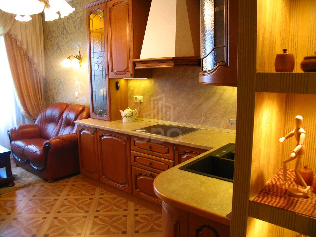 однокомнатная квартира в Санкт-Петербурге по адресу: п Мурино пл Привокзальная д 3