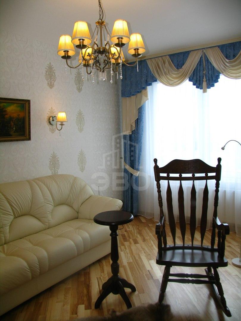 однокомнатная квартира в Санкт-Петербурге по адресу: п Мурино пл Привокзальная д 3