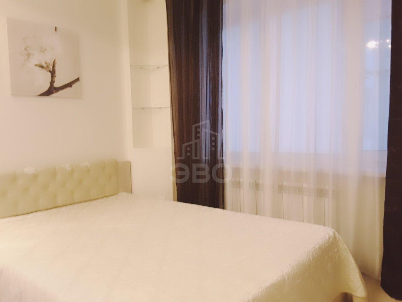 однокомнатная квартира в Санкт-Петербурге по адресу: Карпинского ул., 33, к 1