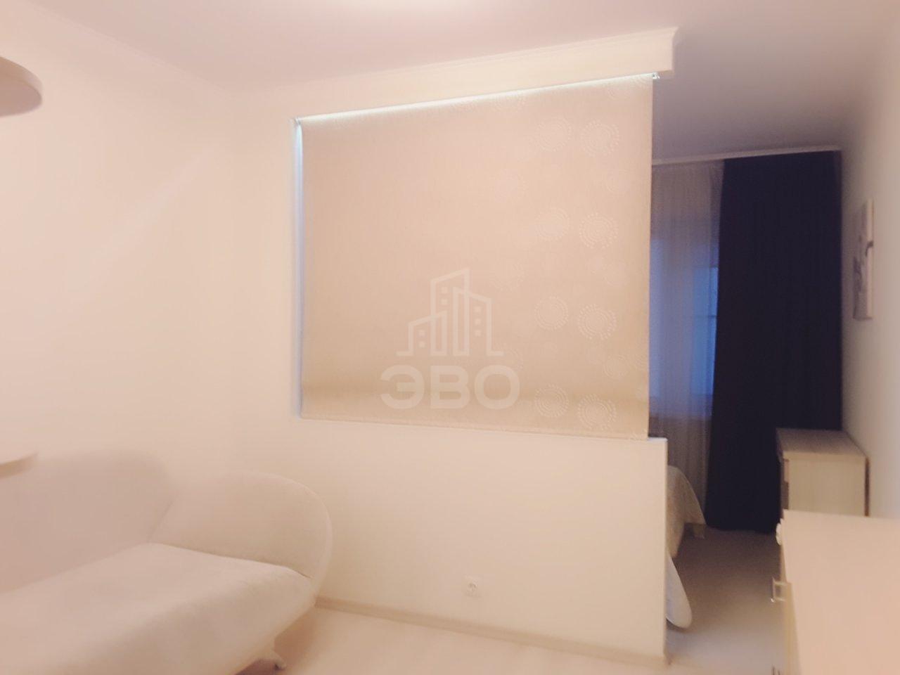 однокомнатная квартира в Санкт-Петербурге по адресу: Карпинского ул., 33, к 1