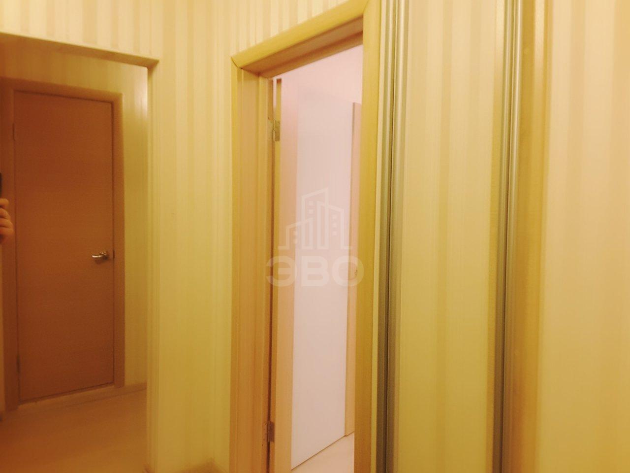 однокомнатная квартира в Санкт-Петербурге по адресу: Карпинского ул., 33, к 1