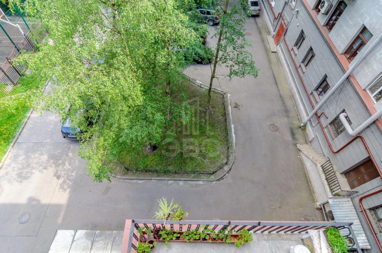 двухкомнатная квартира в Санкт-Петербурге по адресу: Среднегаванский проспект, 1