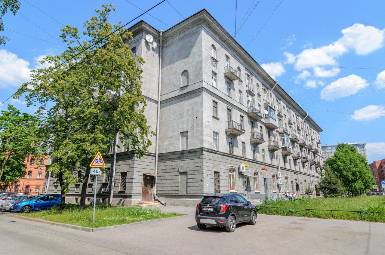 двухкомнатная квартира в Санкт-Петербурге по адресу: Среднегаванский проспект, 1