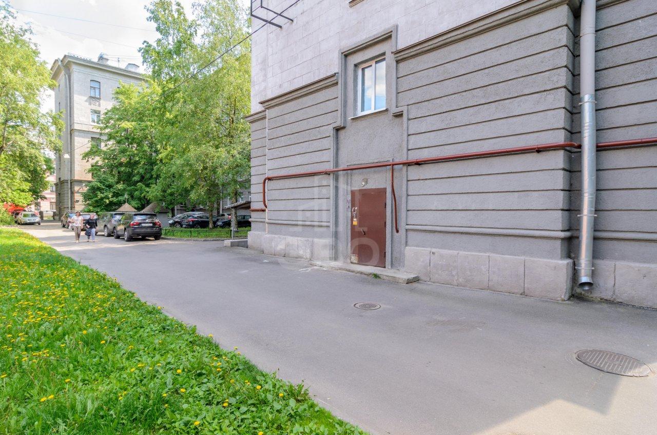 двухкомнатная квартира в Санкт-Петербурге по адресу: Среднегаванский проспект, 1