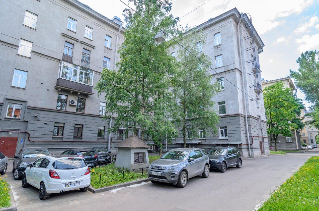 двухкомнатная квартира в Санкт-Петербурге по адресу: Среднегаванский проспект, 1