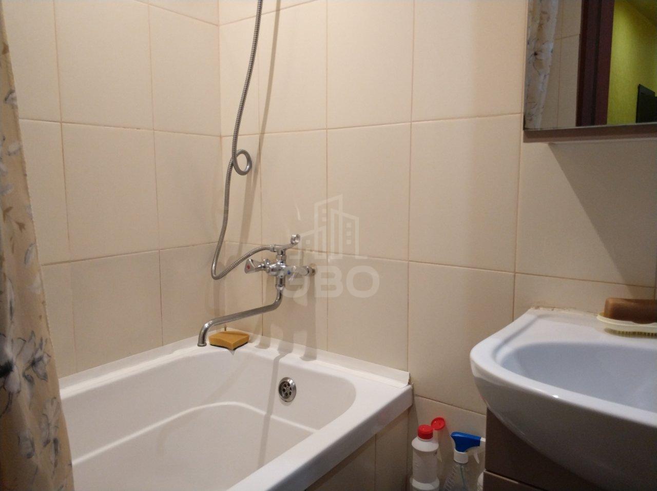 четырехкомнатная квартира в Санкт-Петербурге по адресу: Старо-Петергофский проспект, 37