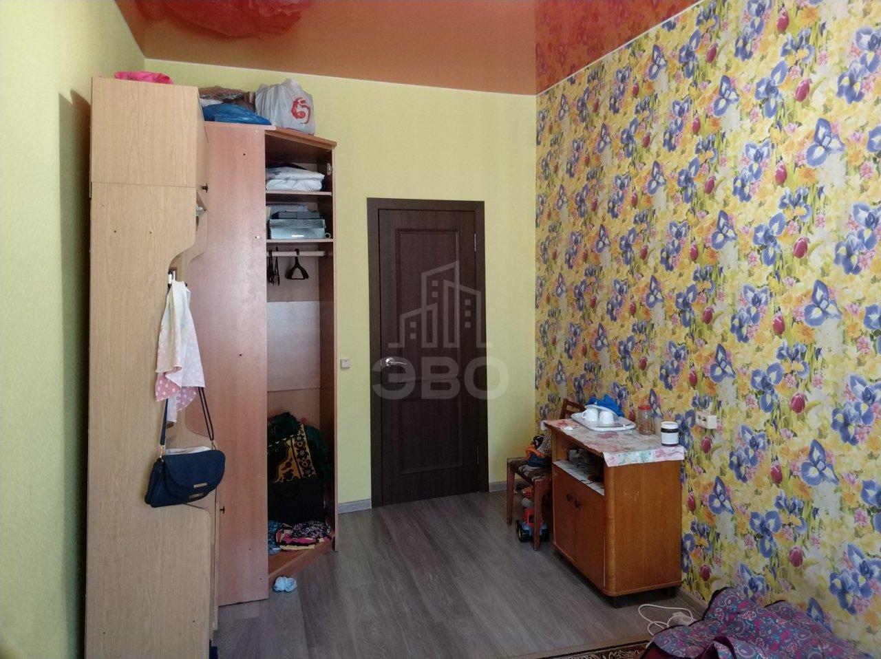 четырехкомнатная квартира в Санкт-Петербурге по адресу: Старо-Петергофский проспект, 37