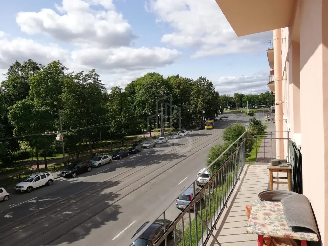 двухкомнатная квартира в Санкт-Петербурге по адресу: Каменноостровский проспект, 64, к 6